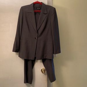 Escada New Virgin Wool Blend Blazer Has Matching Pants Listed Separately